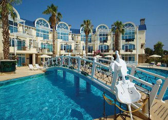 Seahorse Deluxe Hotel