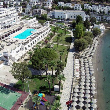 Azka Otel
