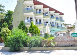 Anerissa Hotel