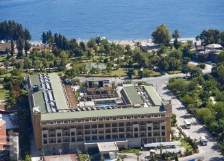 Crystal De Luxe Resort & Spa