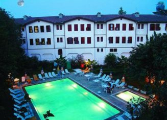 Idyros Hotel