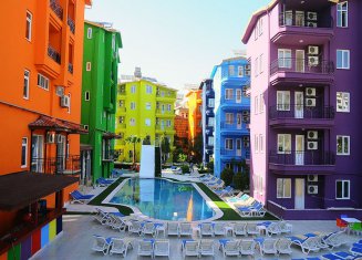 Rainbow Castle Hotel