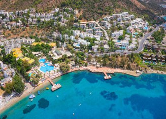 Vera Miramar Resort
