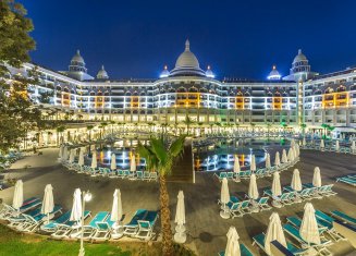 Diamond Premium Hotel & Spa