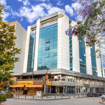 İsmira Hotel