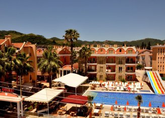 Club Dena Hotel