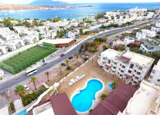 Blue Green Hotel
