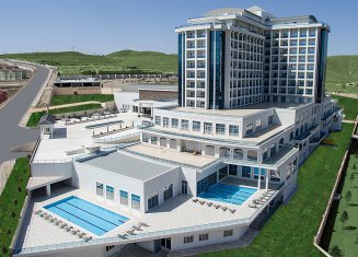 Alila Deluxe Thermal Hotel & Spa