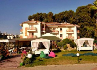 Ceren Hotel