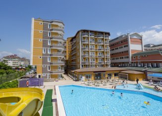 Senza İnova Beach Hotel