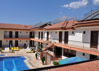 Mom`s Hotel