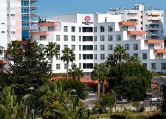 Akra V Hotel