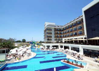 Glamour Resort & Spa