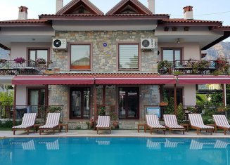 Vira Apart Otel