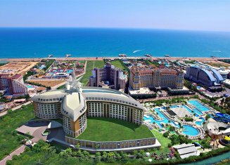 Royal Seginus Hotel