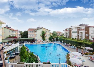 Park Side Hotel