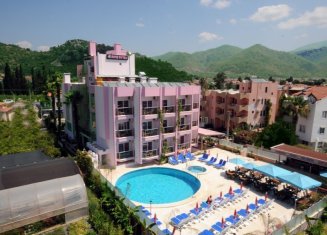 Rosy Apart Hotel