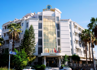 Romance Beach Hotel