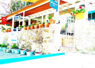 Çardakaltı Ev Hotel