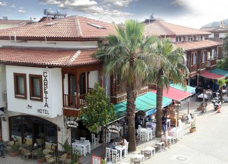 Caretta Hotel
