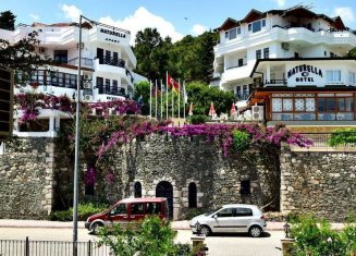 Naturella Hotel & Apart