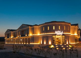 Mola Cunda Hotel
