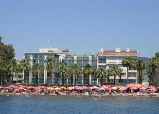 Royal Maris Hotel