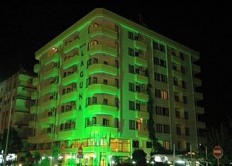 Suite Laguna Hotel