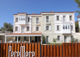 Peremere Alaçatı Otel
