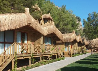 Azra's Bungalow Houses