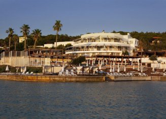 Ceshme Plus Hotel