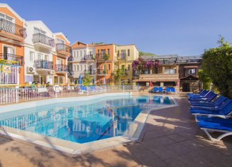 Magic Tulip Hotel