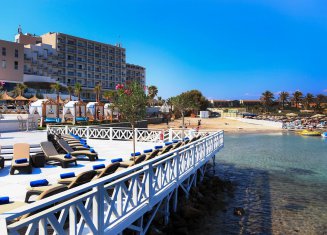 D+ Seya Beach Hotel