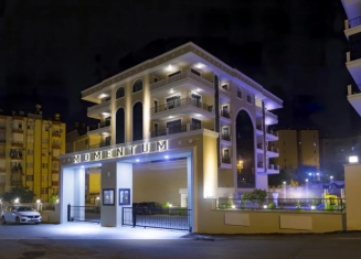 Privado Momentum Hotel