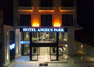 Angel's Park Hotel  