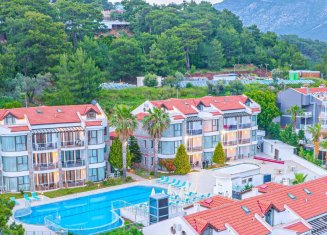 Azure Palm Resort &Ouml;l&uuml;deniz