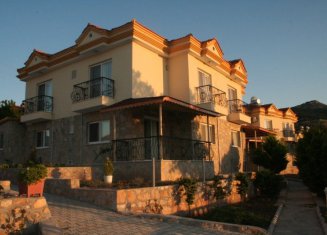 Alize Tatil K&ouml;y&uuml;