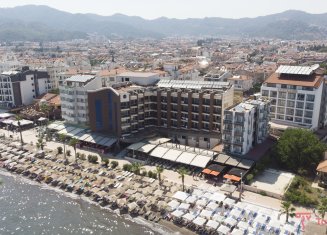 Point Beach Hotel