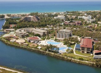 Otium Eco Club Side