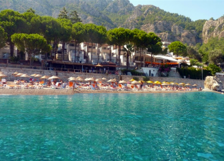 Pine Beach Boutique Hotel