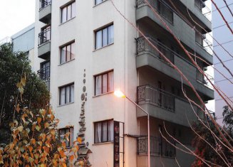 Üstün Otel Alsancak