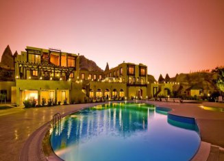 Tourist Hotel