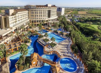 Fame Residence Lara