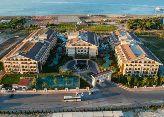Crystal Palace Luxury Resort & Spa