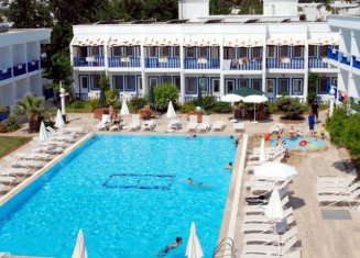 Club Mestra