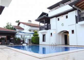 Erdem Otel