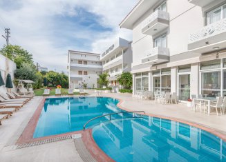 Ege Tulip Hotel &Ccedil;eşme